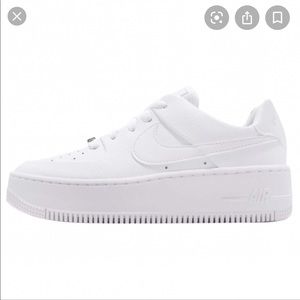 Nike Air Force 1 Sage Low Size 38.5 EUR / 7.5 US